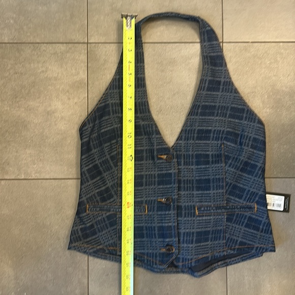 Lioness Woman’s Renewal Halter Top - Picture 7 of 11